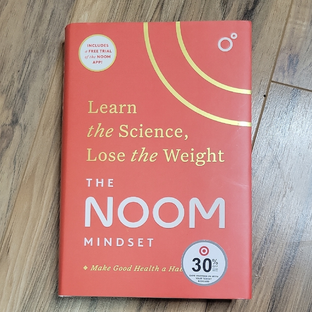 The Noom Mindset Book - Hard Back